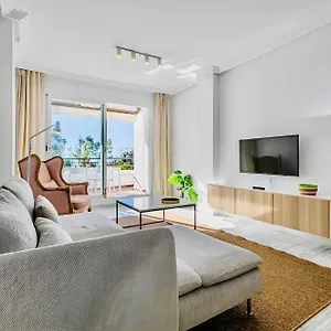 https://superbe-appartement-2-chambres-a-los-arqueros.es-andalucia.com